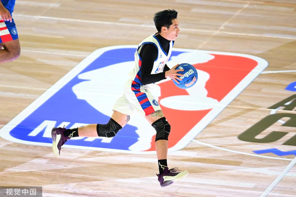 年轻球员的 年轻球员的