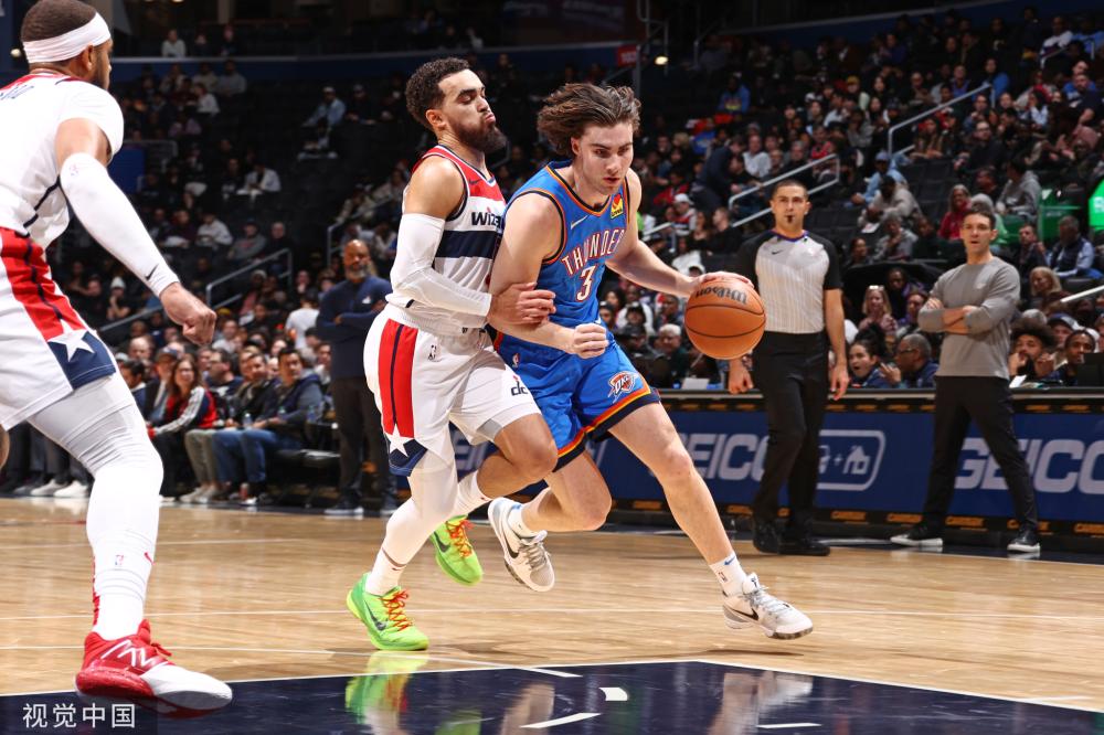 总伴随而行 总伴随而行