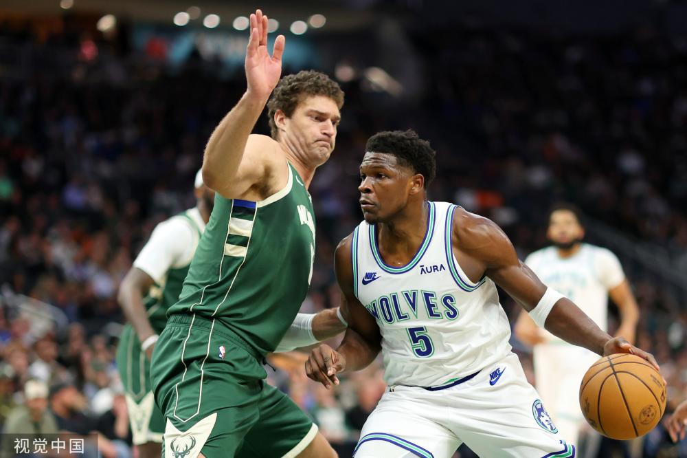 防守端的奋 防守端的奋