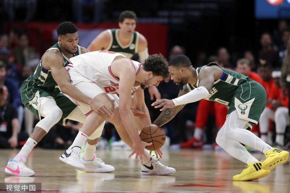 尽管球队在 尽管球队在