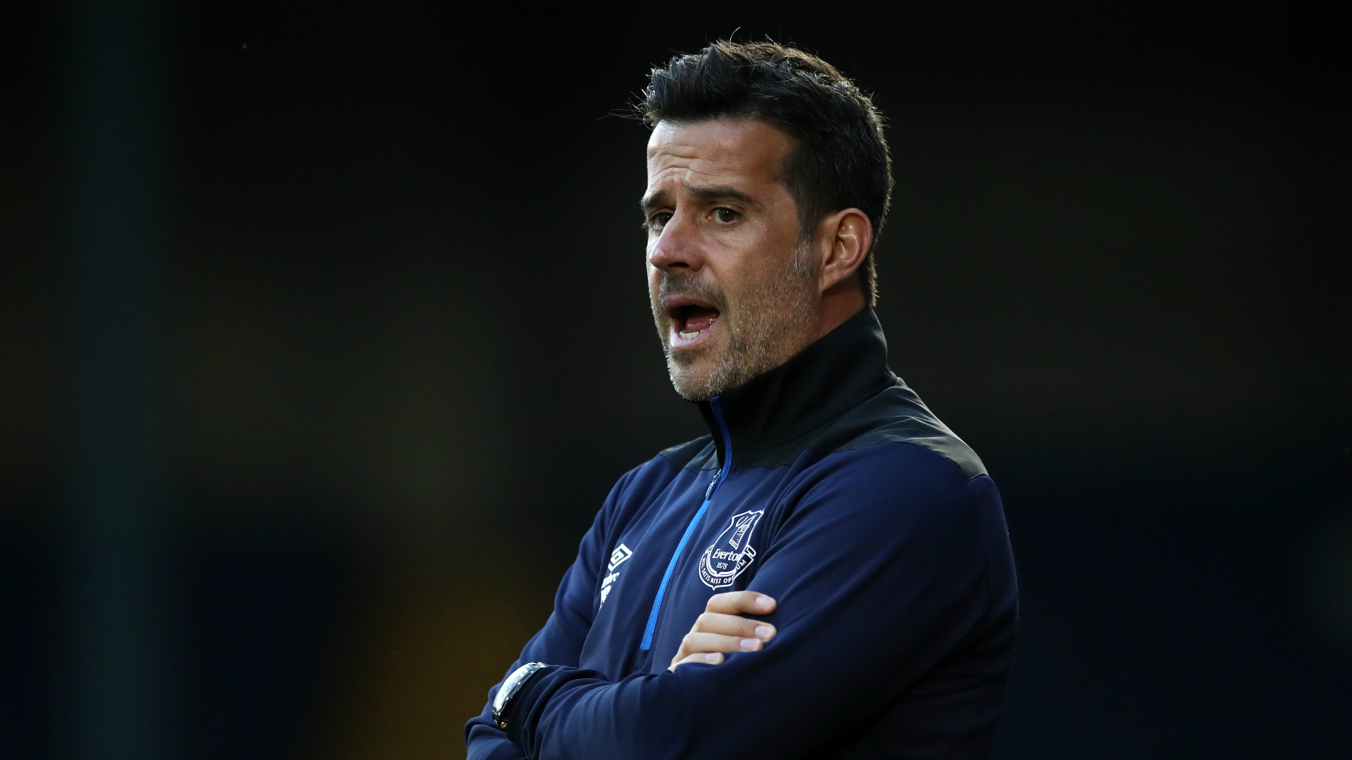 间内整合资 间内整合资